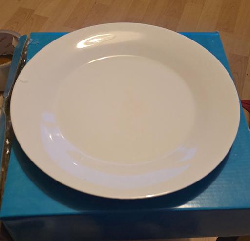 Buy & Sell Warrington Culcheth - Warrington - Photos for Large Dinner Plates