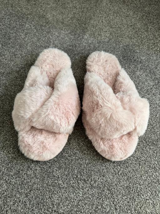 Buy & Sell South Yorkshire Rotherham - Photos for George Asda Pink knot faux fur slipper size L