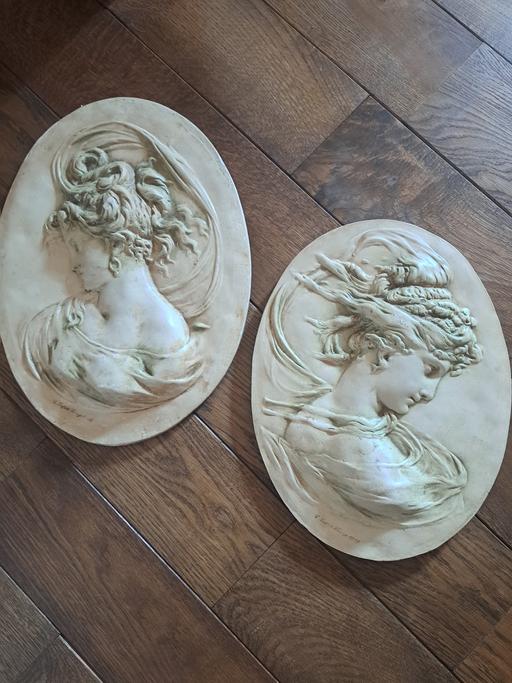 Buy & Sell West Midlands Dudley - Photos for Vintage wall hanging plaques