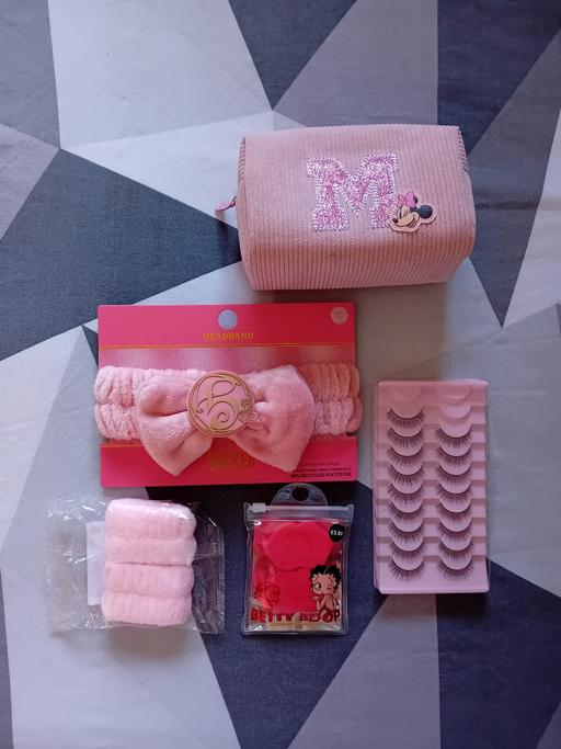 Buy & Sell West Midlands Wolverhampton - Photos for brand new beauty bundle