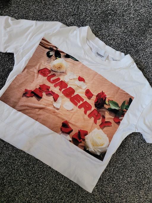 Buy & Sell West Midlands Solihull - Photos for gorls original burberry t shirt