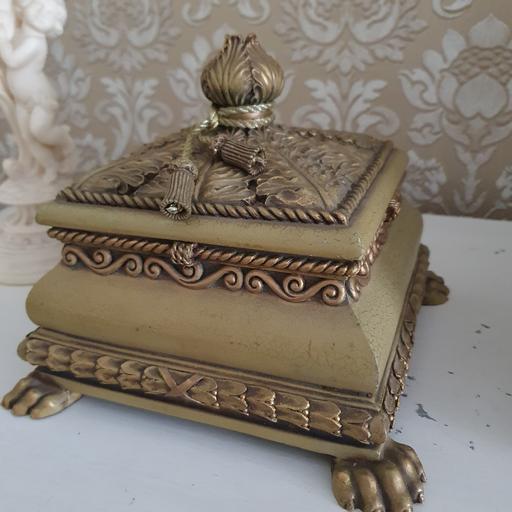 Buy & Sell West Midlands Solihull - Photos for large ornate trinket pot