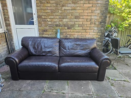 Buy & Sell North London Finsbury Park - North London - Photos for lovely leather sofa
