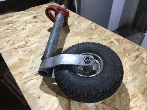 Buy & Sell Barry Vale of Glamorgan - Wales - Photos for Caravan Jockey Wheel
