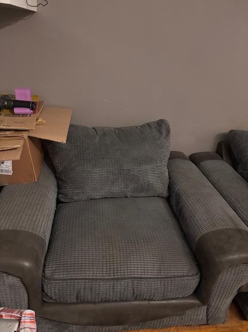 Buy & Sell South East London Chinbrook - South East London - Photos for Sofas 3 piece set MUST BE GONE BY NEXT WEEK