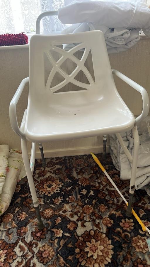 Buy & Sell Staffordshire South Staffordshire - Photos for Bathroom chair