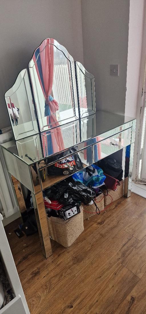 Buy & Sell East London Becontree - East London - Photos for Dressing Table