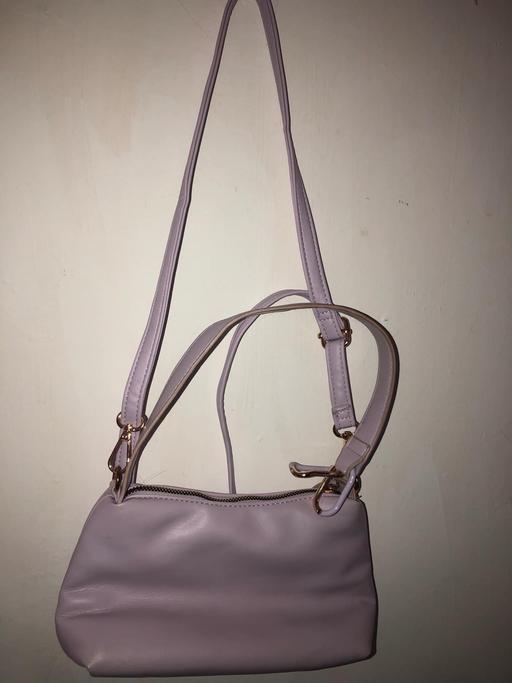 Buy & Sell Bilston Wolverhampton - Photos for Lilac bag