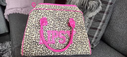 Buy & Sell Wrexham - Wales Wrexham - LL13 - Photos for lipsy bag