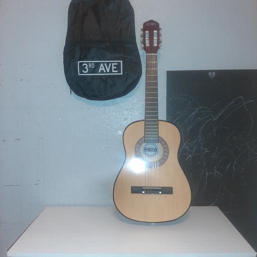 Buy & Sell Isle of Wight Guernsey - Photos for 3rd Avenue 1/2 Size Classical Guitar Pack