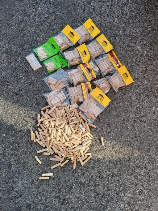 Buy & Sell Greater Manchester Rochdale - Photos for Fluted Wood Dowels. M10 X40mm. Various Sizes