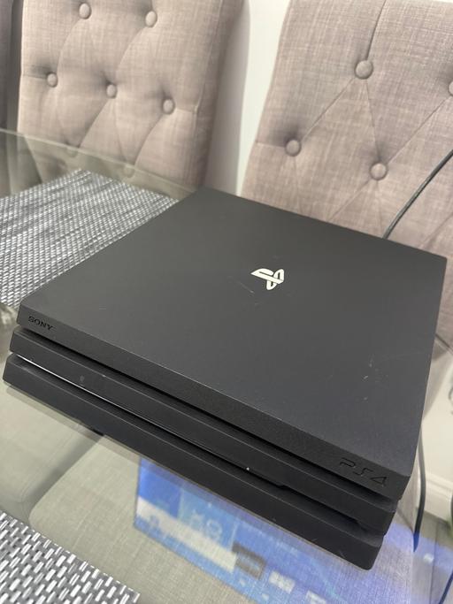 Buy & Sell North London Enfield - Photos for PlayStation 4 Pro 1Tb