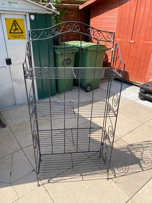 Buy & Sell West Midlands Dudley - Photos for iron garden flower holder