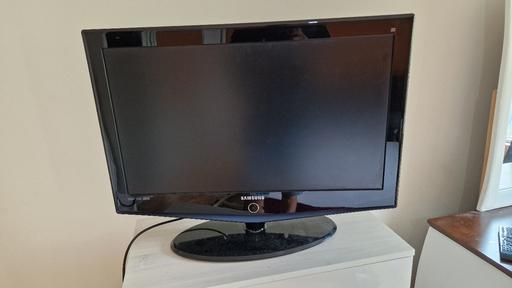 Buy & Sell North West London Queensbury - Harrow - Photos for Samsung Television collection only quick sale