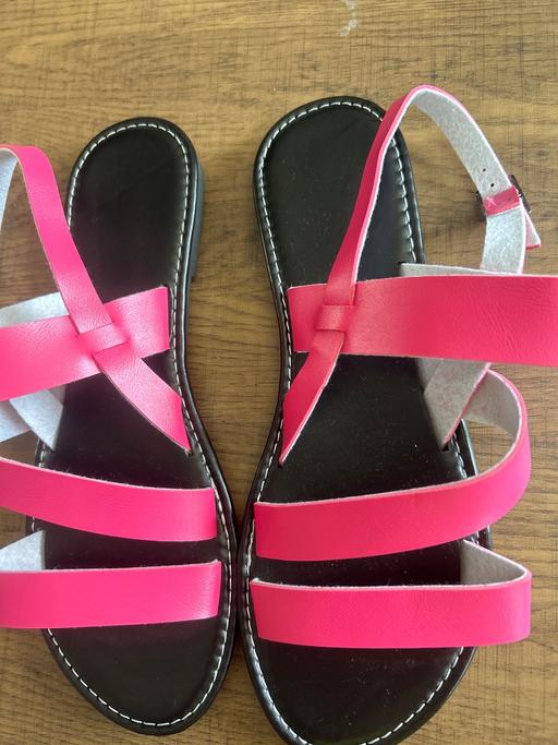 Buy & Sell Bells Mill Dudley - Photos for Sandals size 7