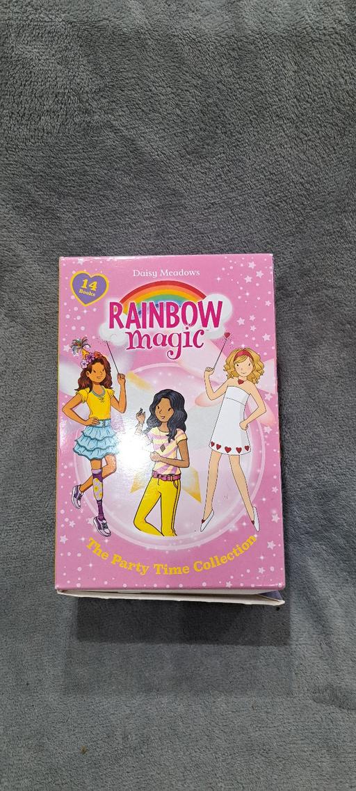 Buy & Sell West Midlands Birmingham - Photos for Rainbows Magic books x14