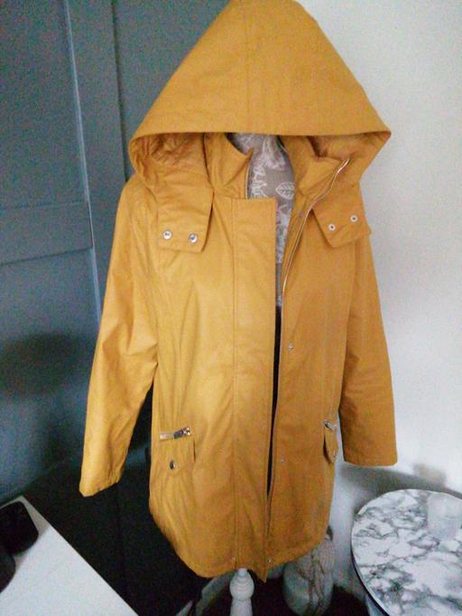 Buy & Sell Wednesfield Wolverhampton - Photos for ladies coat size 10 ( would fit a 12)