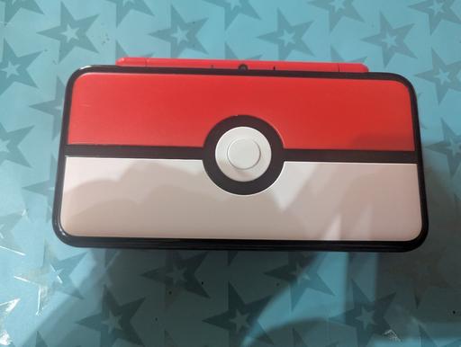 Buy & Sell West Midlands Sandwell - Photos for red and white pokeball Nintendo new 2ds