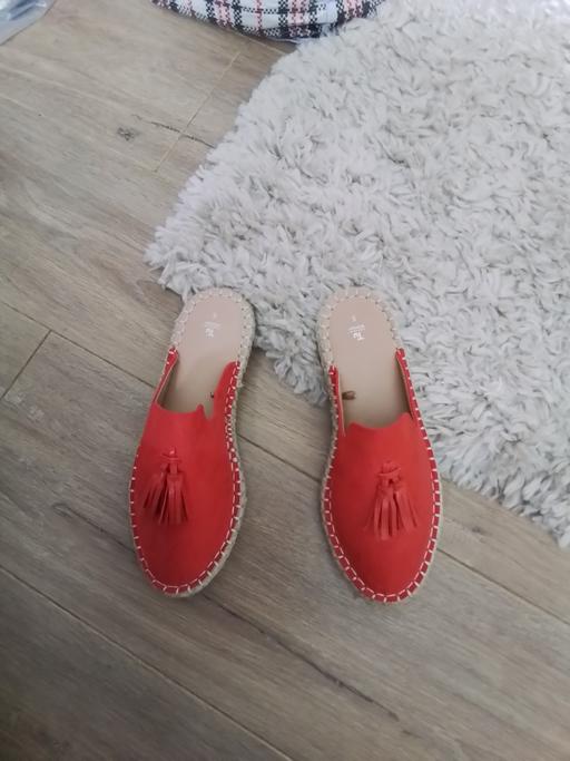 Buy & Sell West Midlands Dudley - Photos for size 5 slip on red shoes from t.u