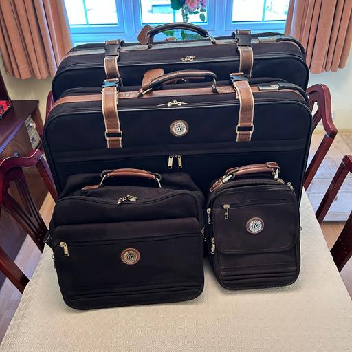 Buy & Sell Bristol Stapleton - Bristol - Photos for Four Piece Carlton Suitcase Set