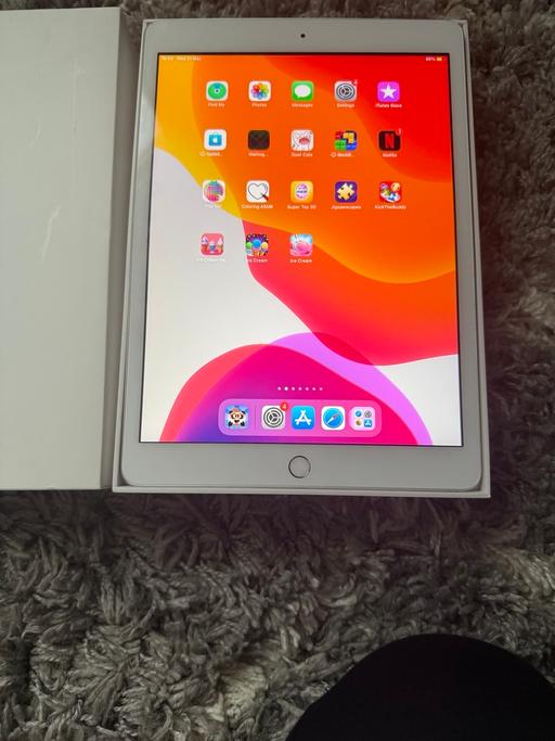 Buy & Sell Ettingshall Park Wolverhampton - Photos for Apple IPad 7th Gen