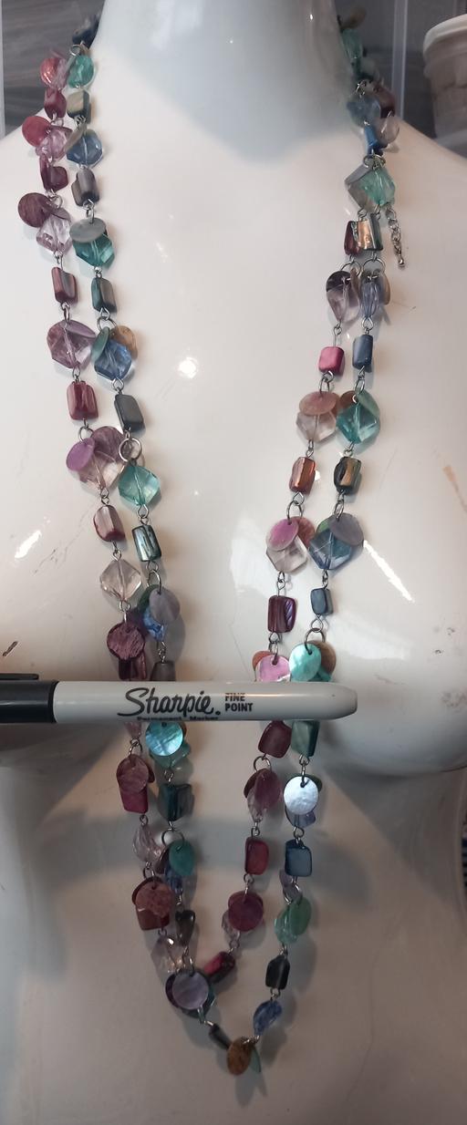 Buy & Sell Merseyside Saint Helens - Photos for 2 shell & mother of pearl statement necklace