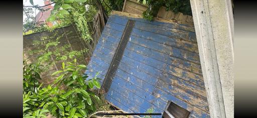 Buy & Sell West Midlands Solihull - Photos for Cat or dog kennel
