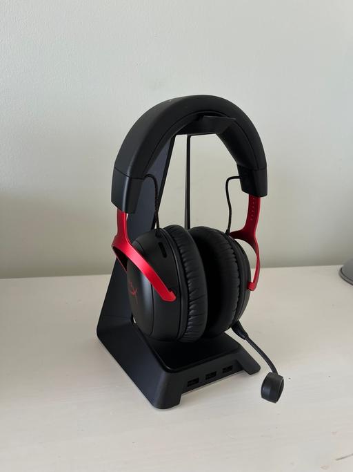 Buy & Sell Hertfordshire East Hertfordshire - Photos for HyperX Cloud III Wireless Headset