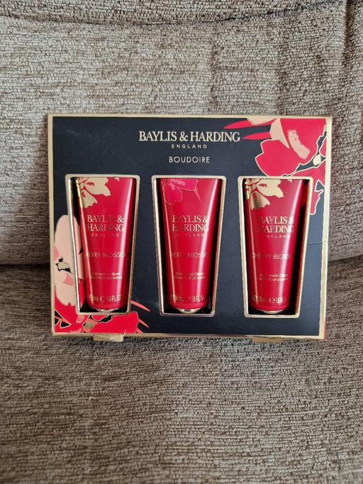 Buy & Sell Kent Thanet - Photos for bn handcream giftset