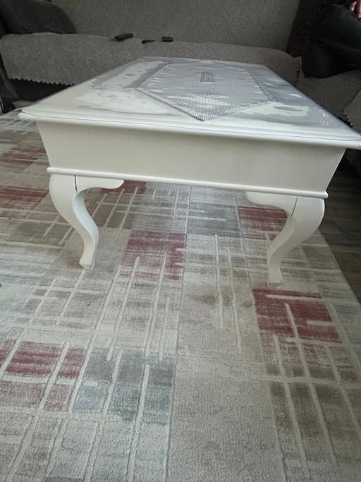 Buy & Sell Enfield Highway Enfield - Photos for Side table