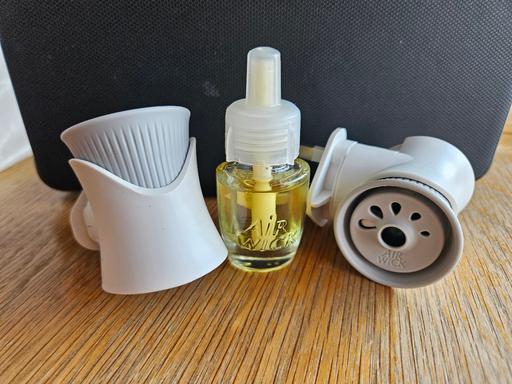 Buy & Sell Staffordshire Stoke-on-Trent - Photos for Airwick Plug In