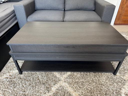 Buy & Sell North West London Golders Green - North West London - Photos for Lift-Top Coffee Table with Hidden Storage