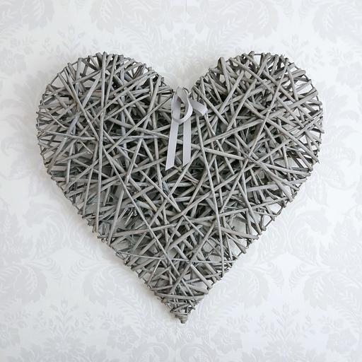 Buy & Sell West Midlands Dudley - Photos for VERY LARGE WICKER HEART