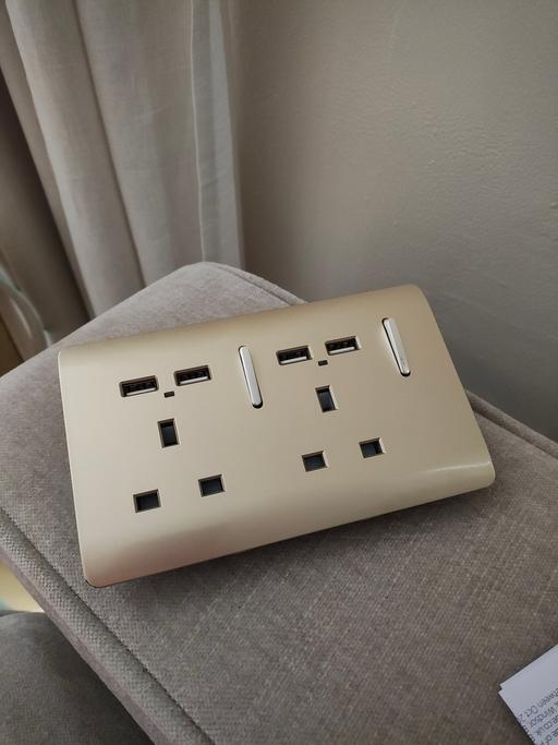 Buy & Sell South West London Sands End - South West London - Photos for plug socket usb new