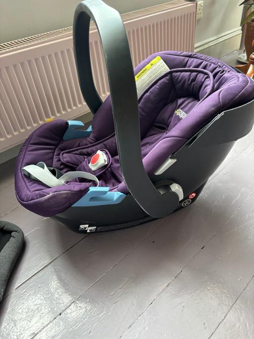 Buy & Sell Barnes South West London - Photos for Car Seat