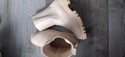 Buy & Sell Woodsetton Dudley - Photos for boots