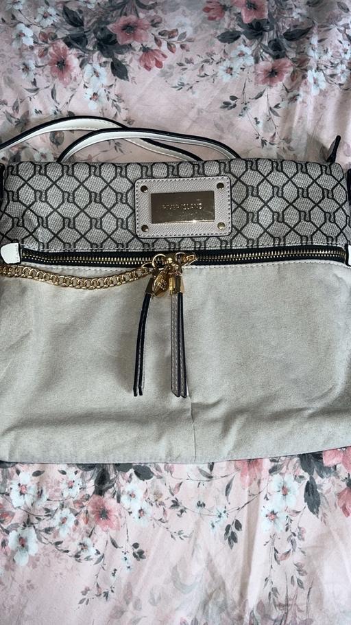 Buy & Sell Sutton Leach Saint Saint Helens - Photos for River island grey cross body bag