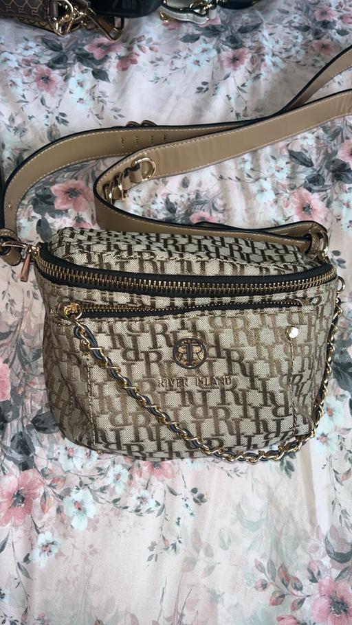 Buy & Sell Sutton Leach Saint Saint Helens - Photos for Brown river island cross body bag