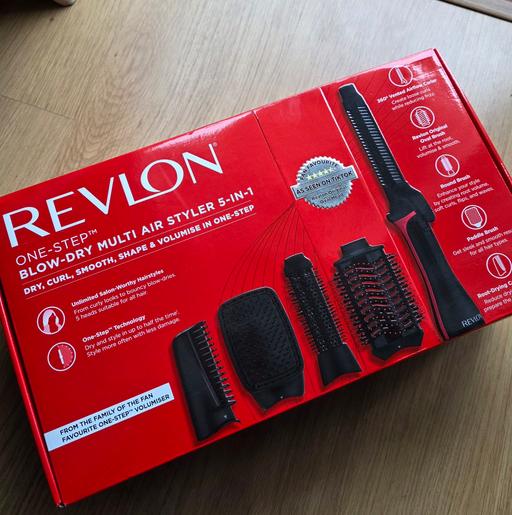 Buy & Sell Canning Town East London - Photos for REVLON One-Step Blow Dry Multi Air Styler 5-1
