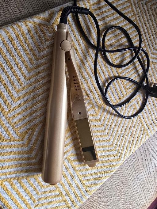 Buy & Sell West Northamptonshire Semilong - West Northamptonshire - Photos for Twist & Curl Hair Straighteners