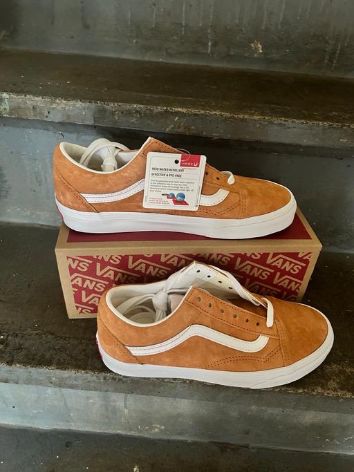 Buy & Sell Hertfordshire Hertsmere - Photos for Woman’s Vans size 4