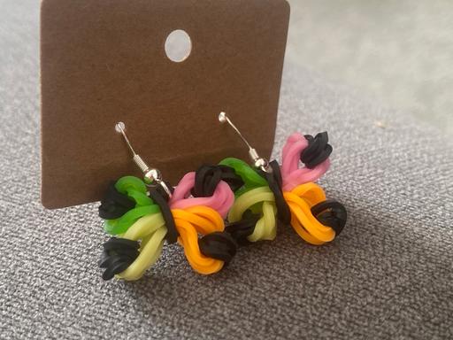 Buy & Sell Rolleston-on-Dove East Staffordshire - Photos for Earrings..!