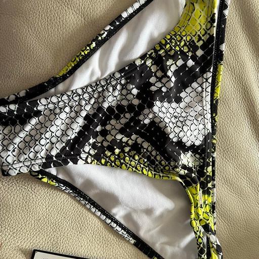 Buy & Sell Girvan South Ayrshire - Photos for New ladies bikini bottoms size 8