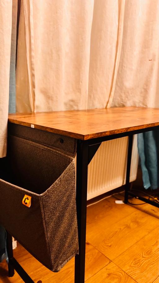 Buy & Sell East London Upton Park - East London - Photos for Desk/ Table
