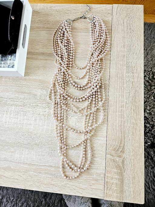 Buy & Sell South Yorkshire Doncaster - Photos for faux pearl necklace.. like new
