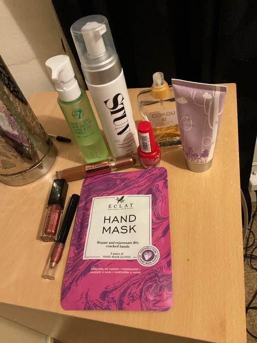 Buy & Sell West Midlands Sandwell - Photos for Makeup bundle