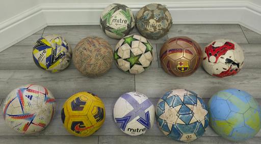 Buy & Sell Warrington Warrington Town Centre - Warrington - Photos for Footballs Joblot Bundle 10x Foot Balls Mitre