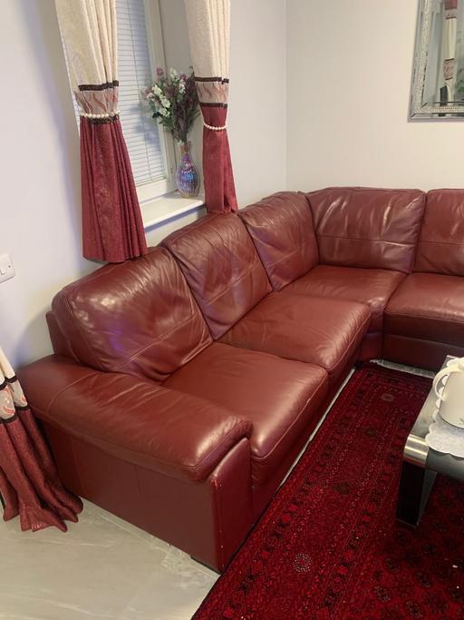 Buy & Sell South East London Old Kent Road - South East London - Photos for Red sofas