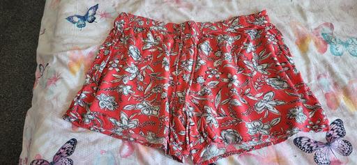 Buy & Sell Radcliffe Bury - Photos for ladies shorts size 18