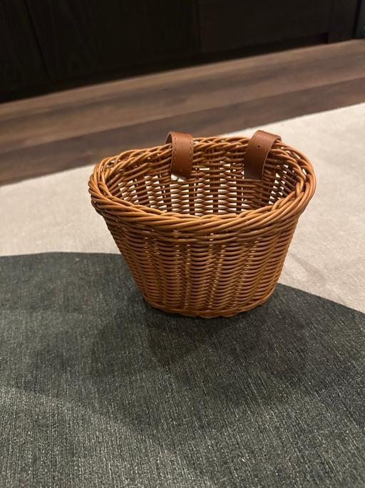 Buy & Sell West Brompton South West London - Photos for Rattan woven bicycle basket, children scooter